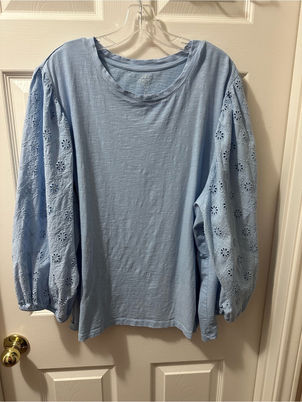 St. John's Bay Light Blue Eyelet Balloon Sleeve Top